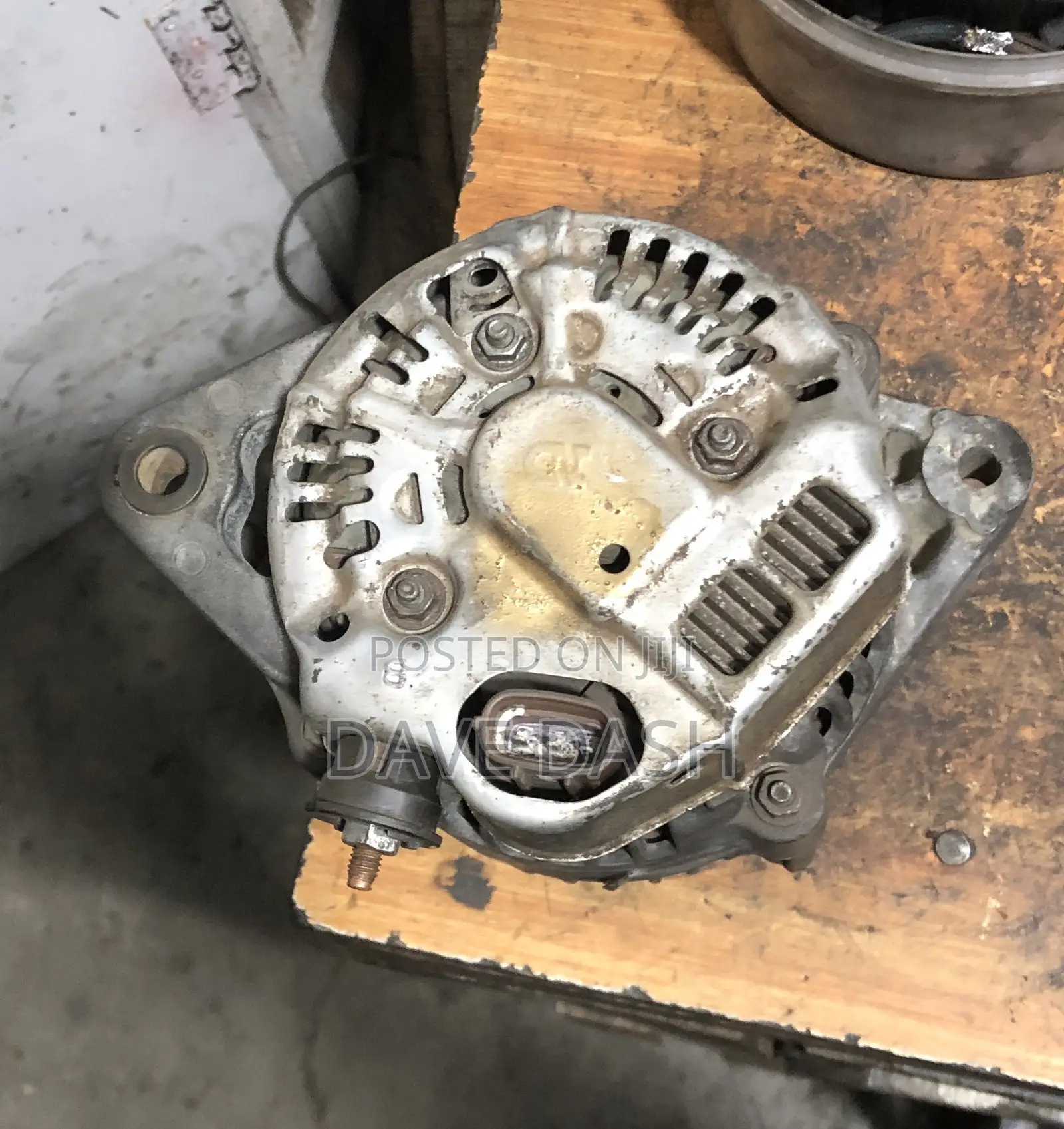 Alternator Premio