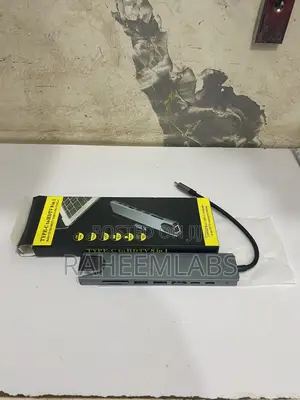 Type-C to HDTV 8 in 1 Adapter