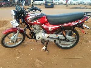 Bajaj CT 110X 2023 Red