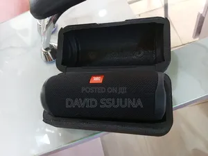 It's a JBL Flip5 Bluetooth Speaker With Best Sound and Balanced Bass