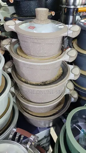 Non Stick Cookware Set