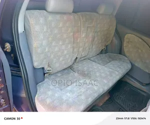 Toyota Raum 2000 Blue