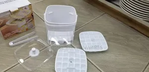 Ice Bucket and Tray