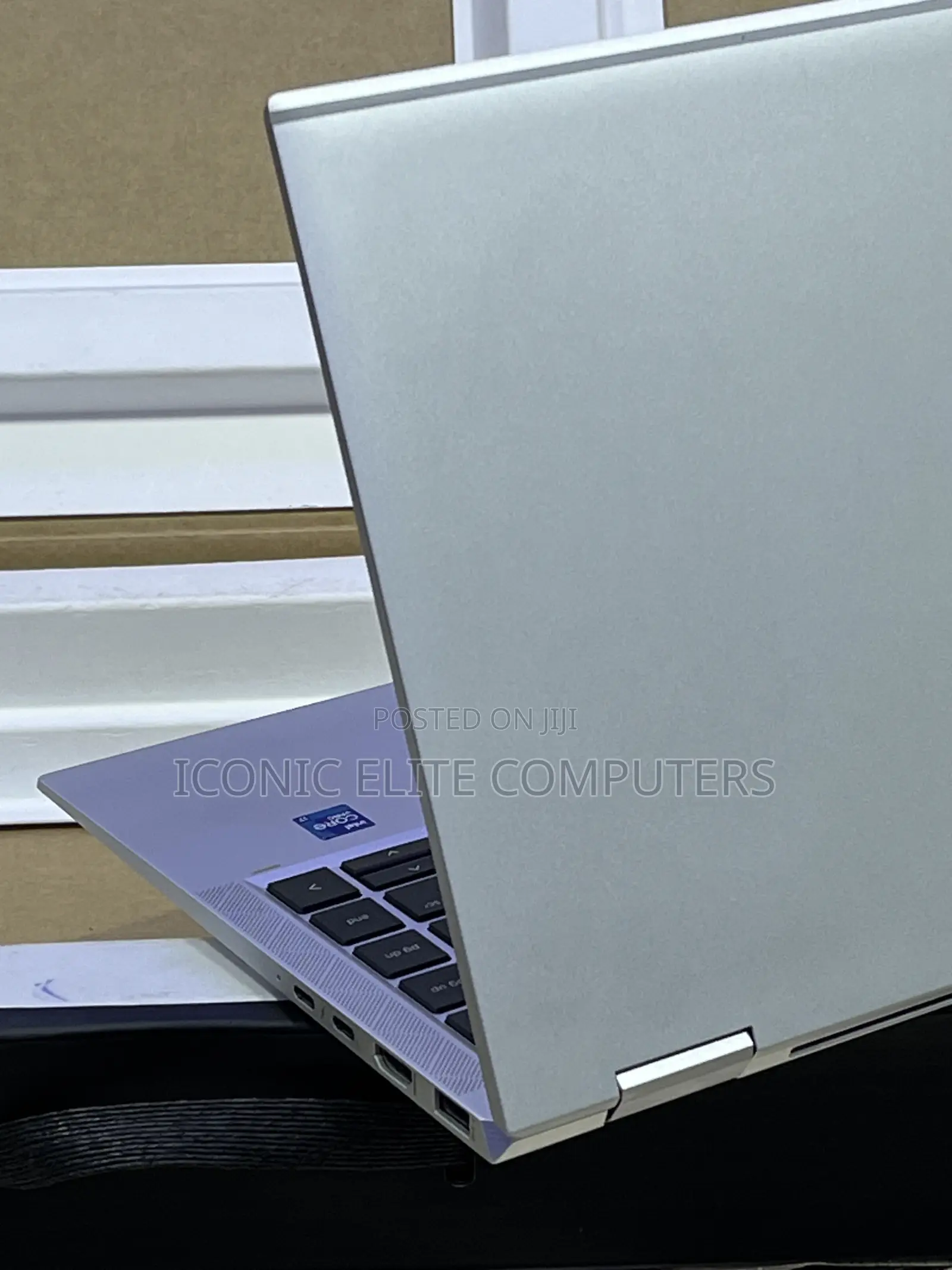 New Laptop HP EliteBook 1040 G8 16GB Intel Core i7 SSD 512GB
