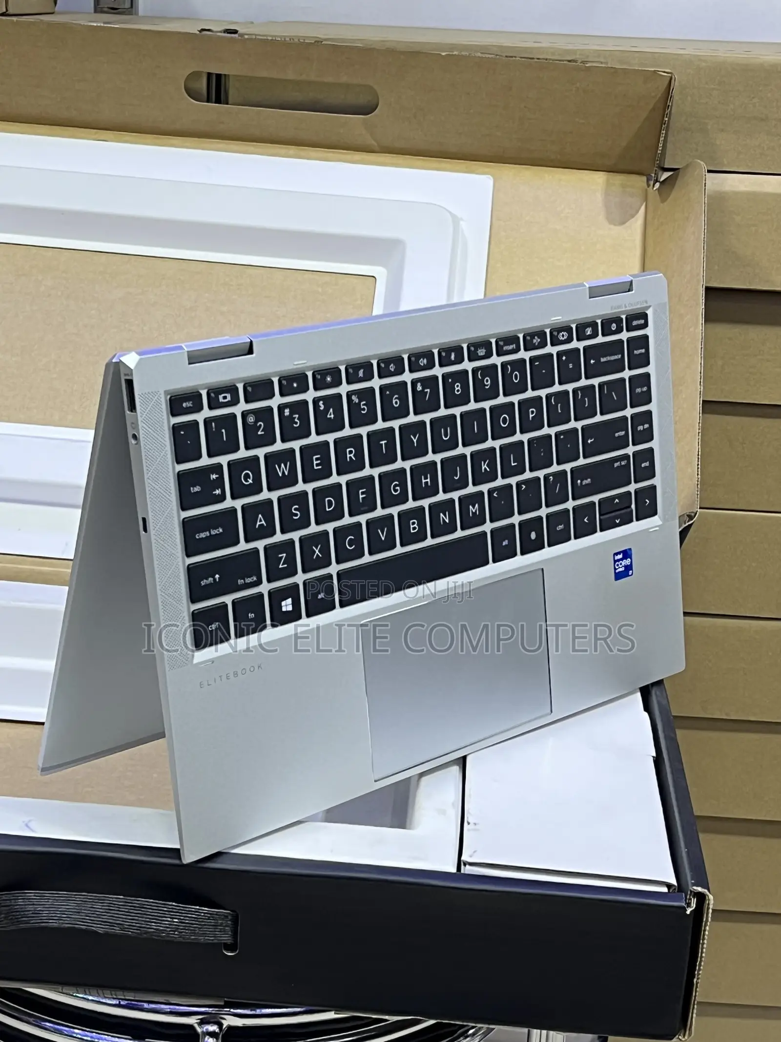 New Laptop HP EliteBook 1040 G8 16GB Intel Core i7 SSD 512GB