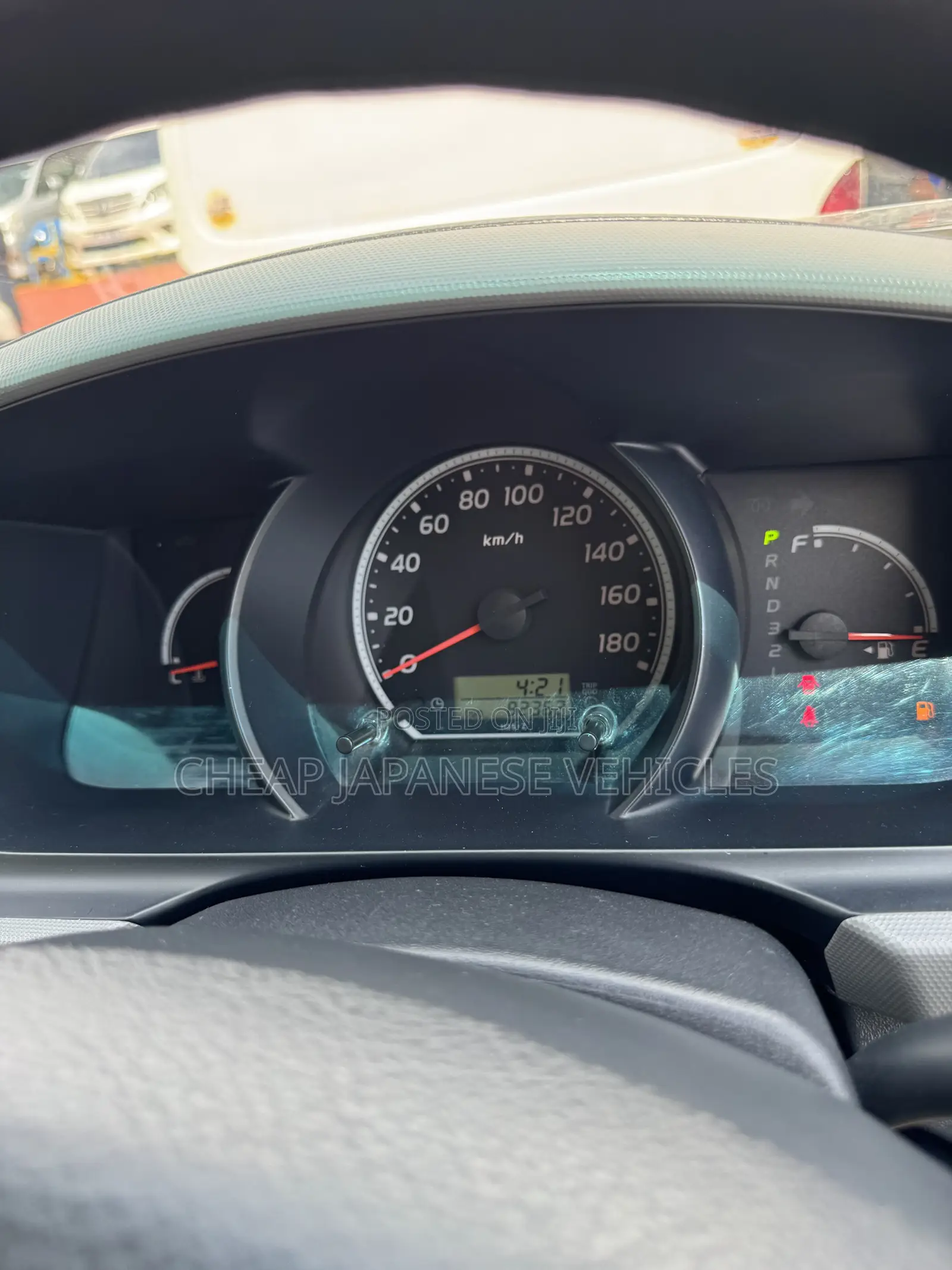 Toyota HiAce 2012