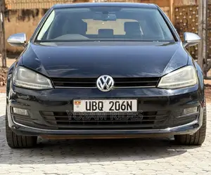 Volkswagen Golf TSI SE 4-Door FWD 2016 Black