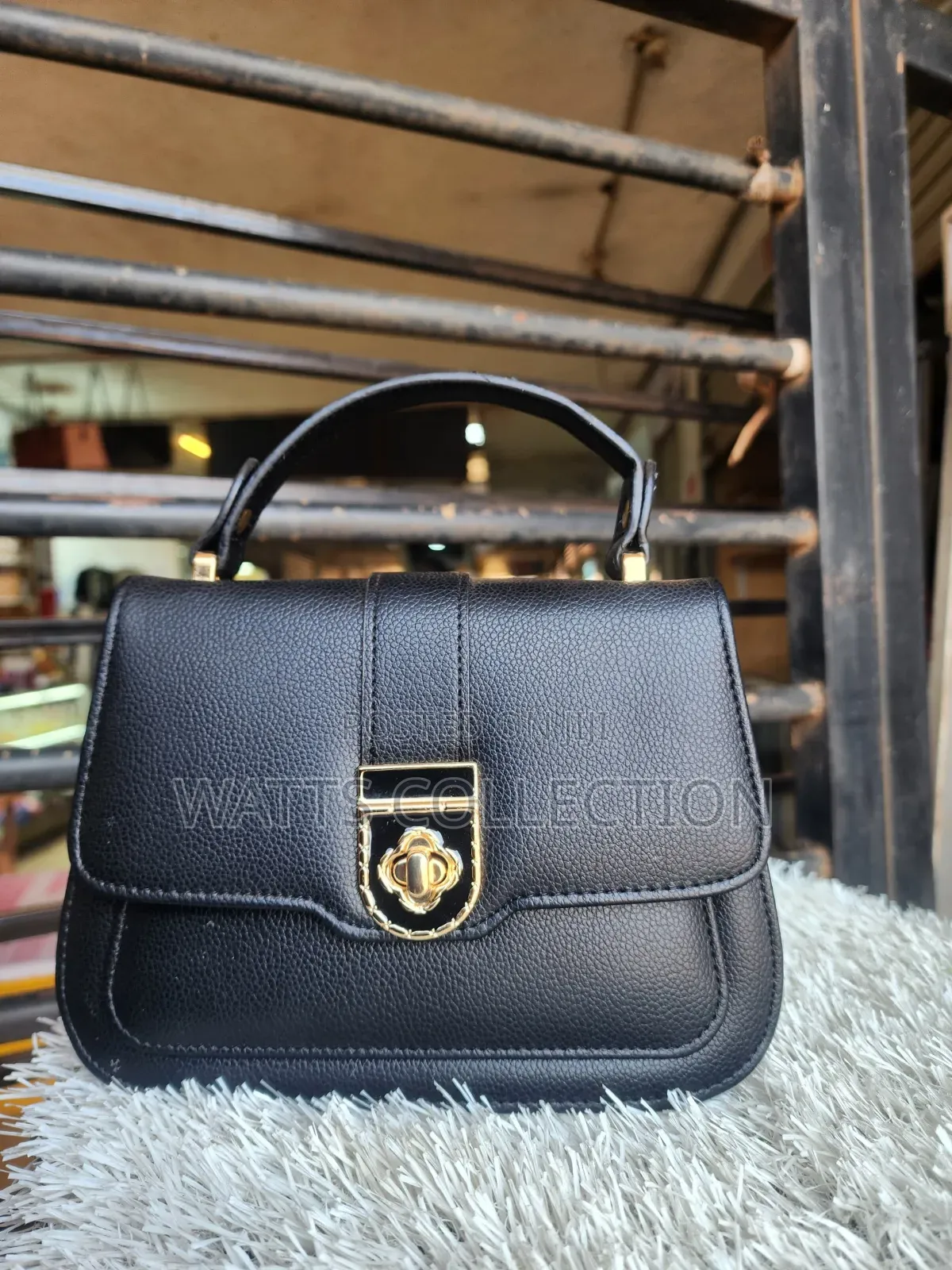 Ladies Shoulder Bags