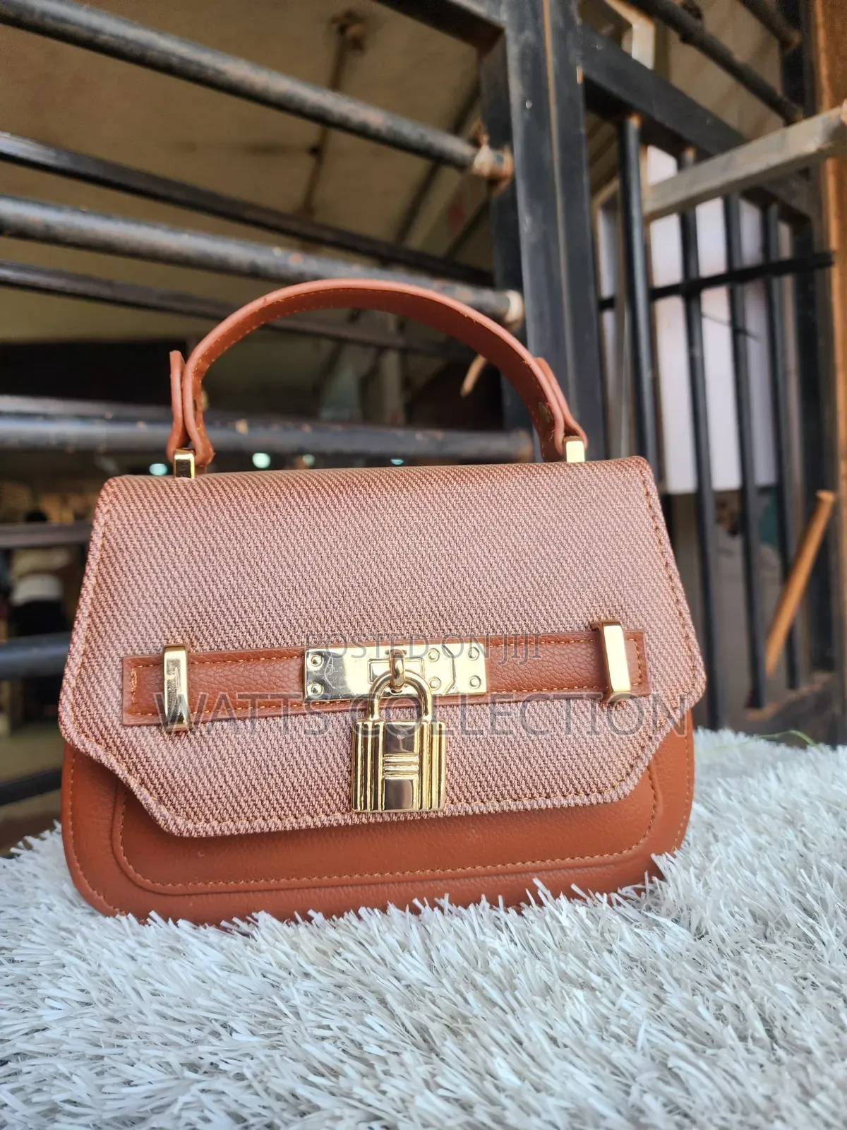 Ladies Shoulder Bags