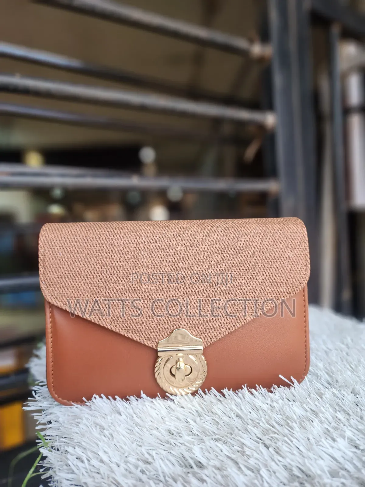 Ladies Shoulder Bags