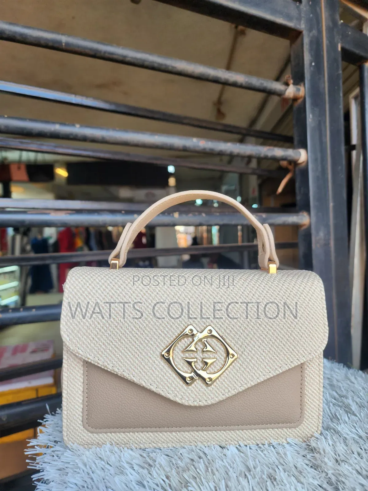 Ladies Shoulder Bags