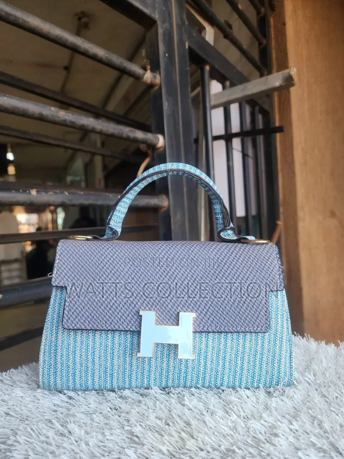 Ladies Shoulder Bags