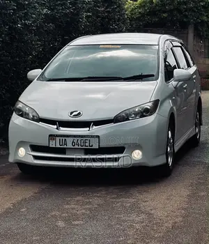 Toyota Wish 2012 White