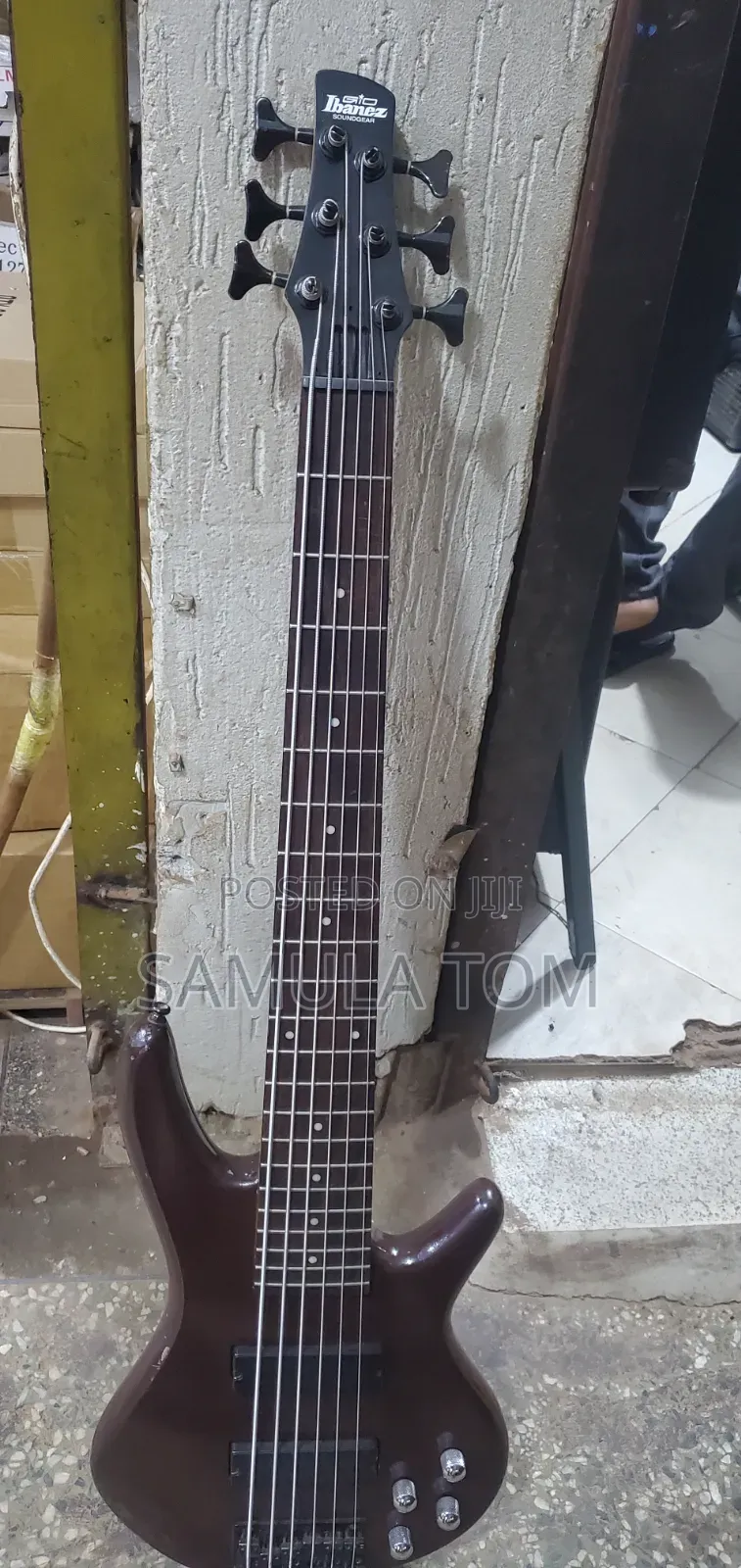 Base Guitar 6string