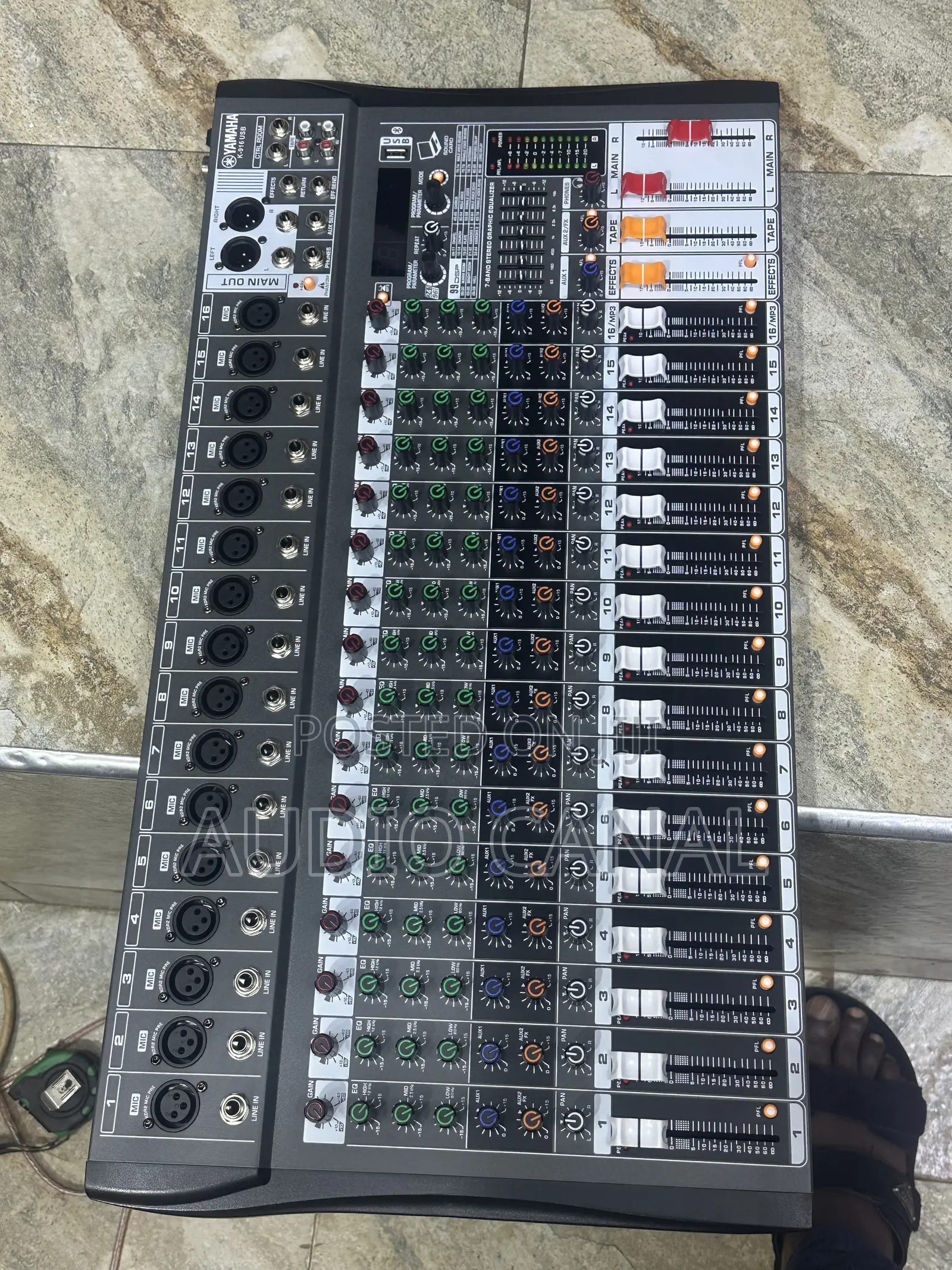 16 Channel Yamaha Live Mixer