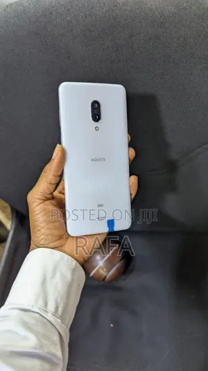 Sharp Aquos Zero 2 256 GB White