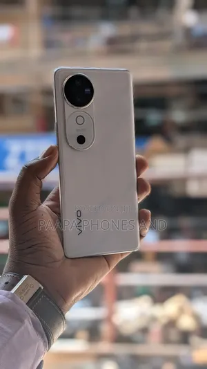 Vivo V40 5G 256 GB White