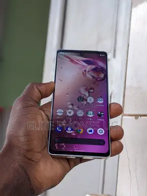 Sharp Aquos zero6 128 GB Purple