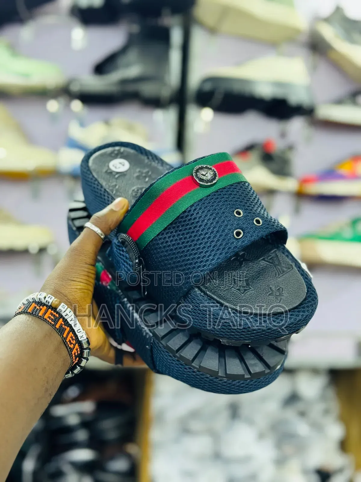 Trendy Luxury-Inspired Platform Slides – Navy Blue Stripe Detail