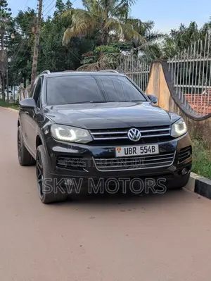 Volkswagen Touareg 2012 Black