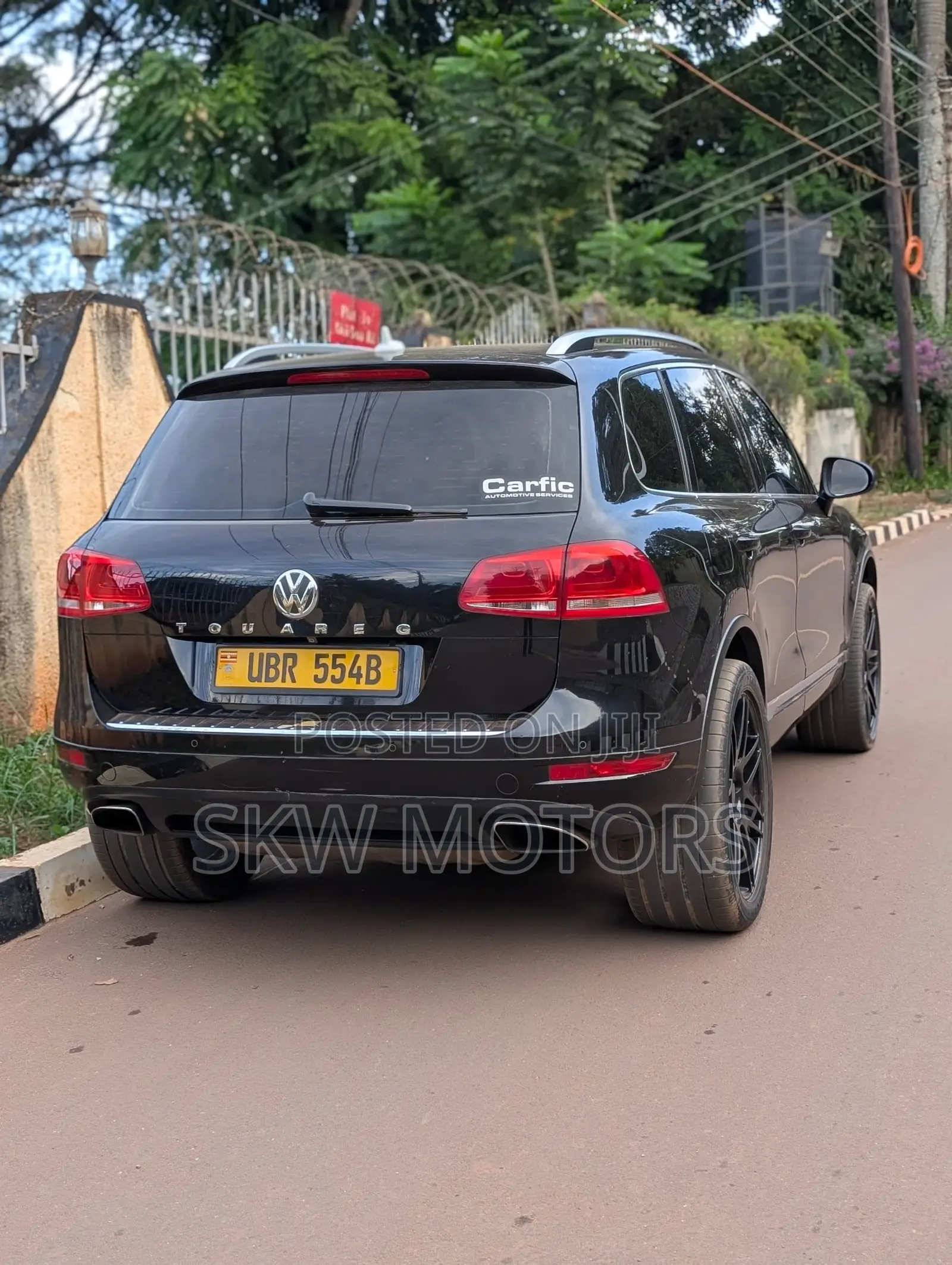 Volkswagen Touareg 2012 Black