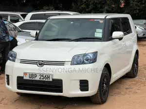 Toyota Corolla Rumion 2008 White
