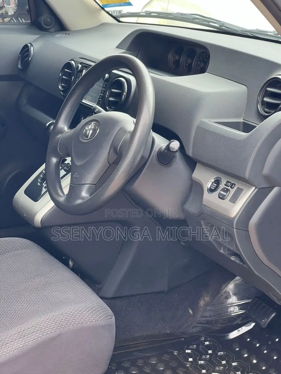 Toyota Corolla Rumion 2008 White