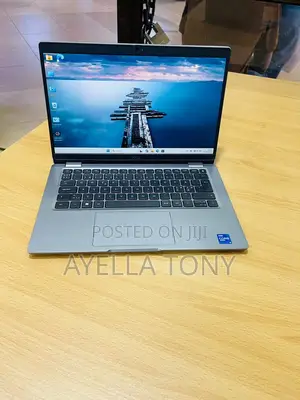 New Laptop Dell Latitude 5320 8GB Intel Core i5 SSD 256GB