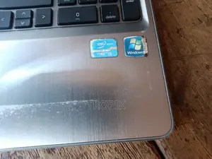 Laptop HP Pavilion 15 4GB Intel Core i3 HDD 500GB