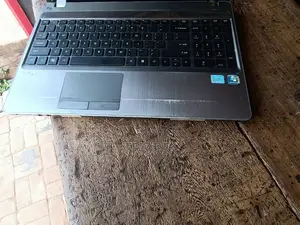 Laptop HP Pavilion 15 4GB Intel Core i3 HDD 500GB