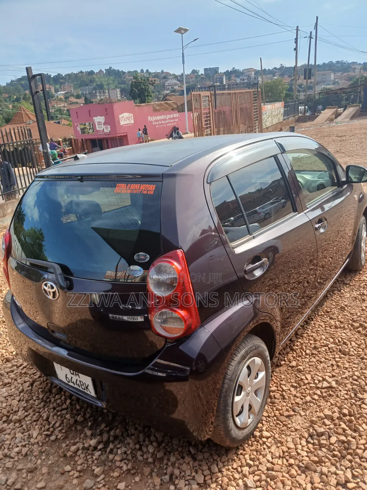 Toyota Passo 1.3 FWD 2014 Maroon