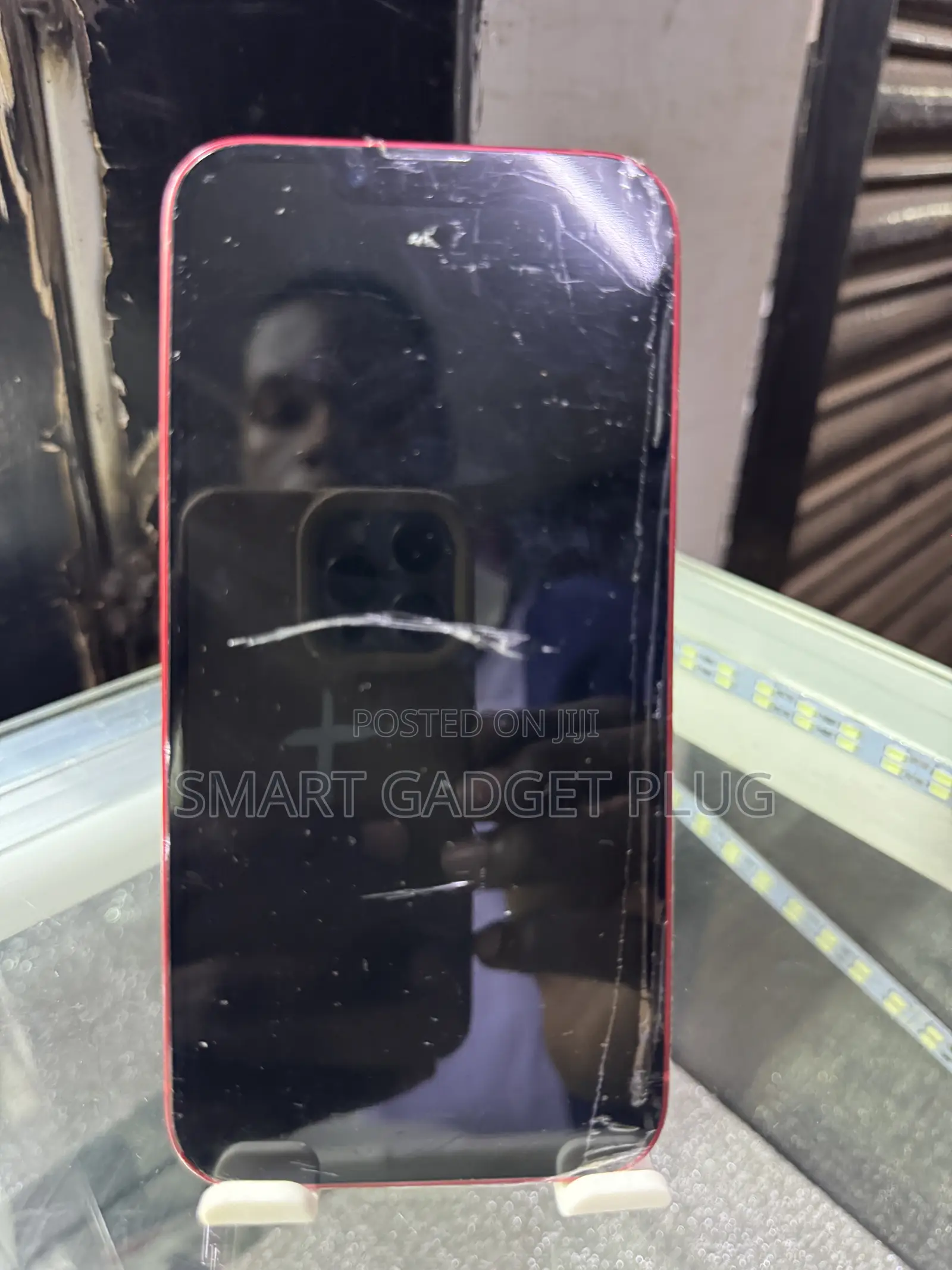 Apple iPhone 13 128 GB Red