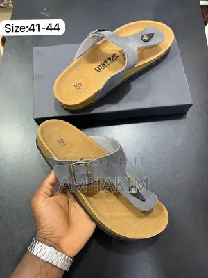 Classic Flip Flop Style Summer Birkenstock Ladies Sandals in Stock