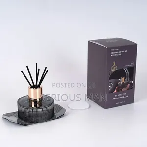 Glamour Cheery Flameless Car Aromatherapy Set Is a 100ml