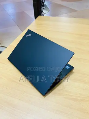 New Laptop Lenovo ThinkPad X280 8GB Intel Core i5 SSD 256GB