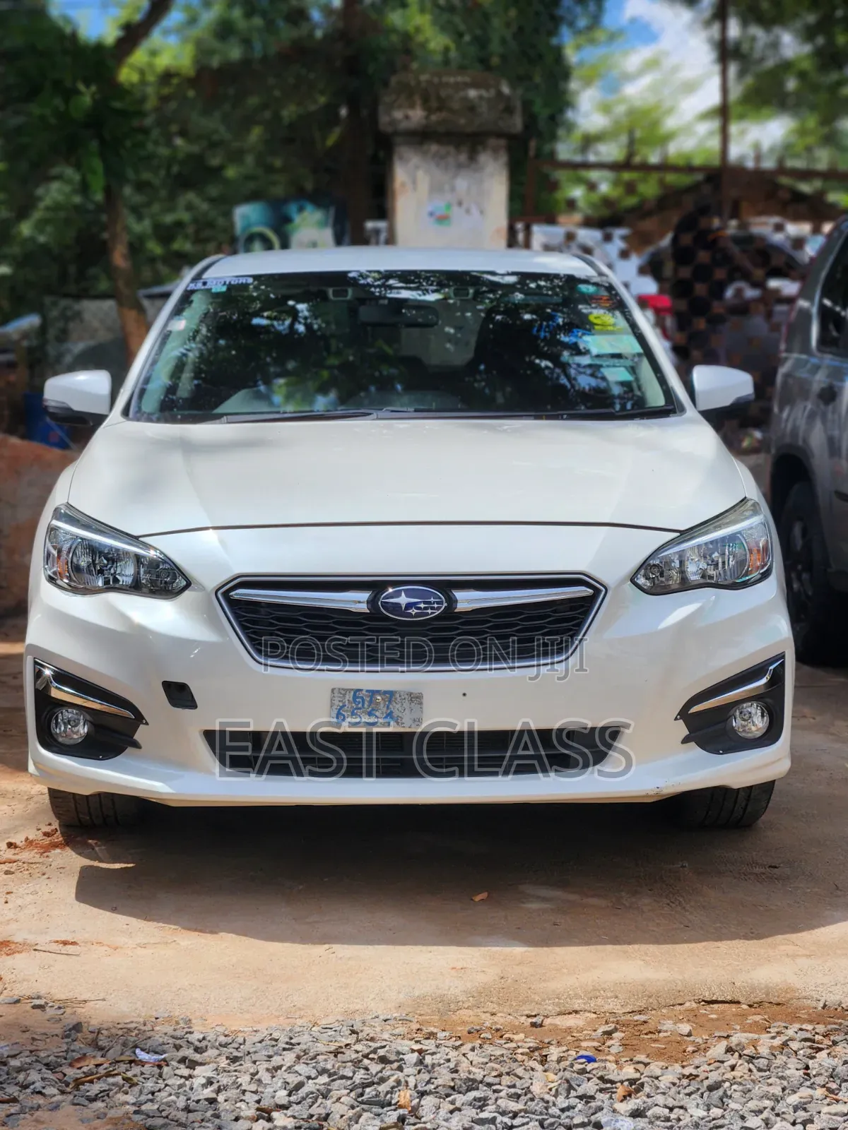 Subaru Impreza 2.0i Premium AWD 2017 White