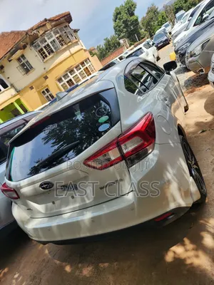 Subaru Impreza 2.0i Premium AWD 2017 White