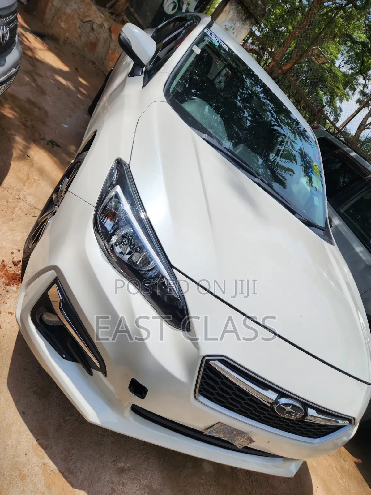 Subaru Impreza 2.0i Premium AWD 2017 White