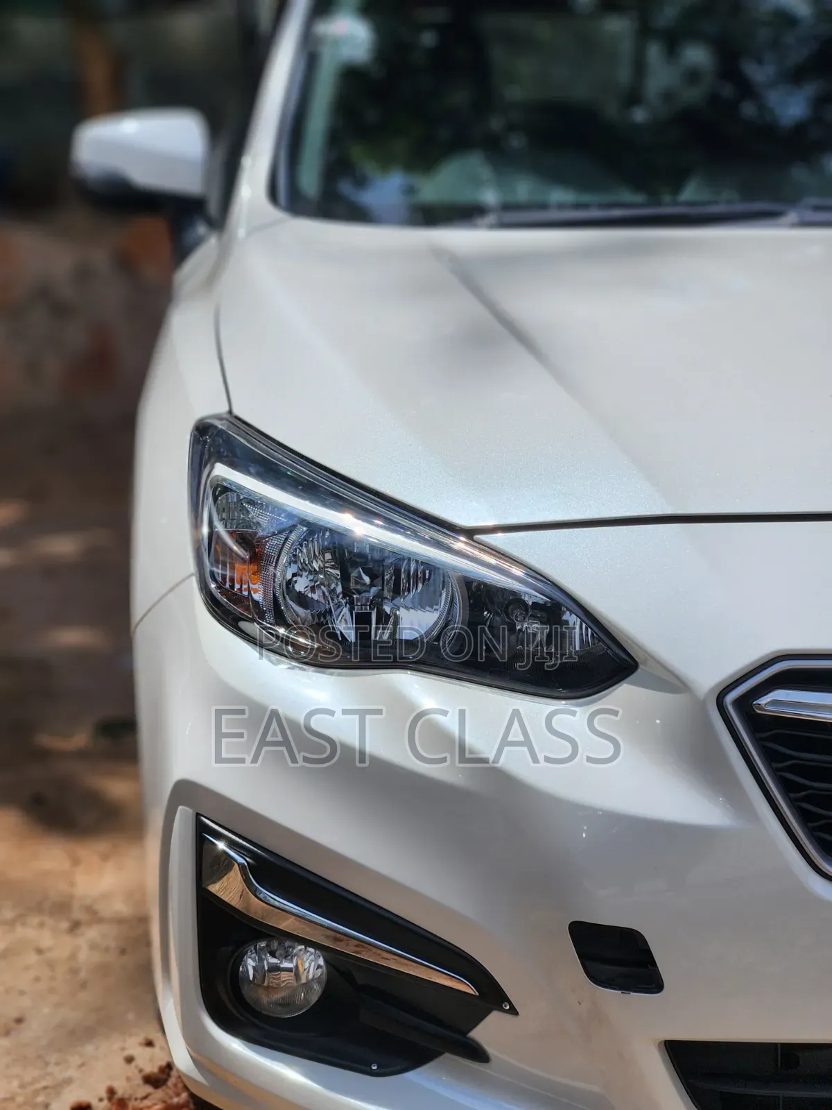 Subaru Impreza 2.0i Premium AWD 2017 White
