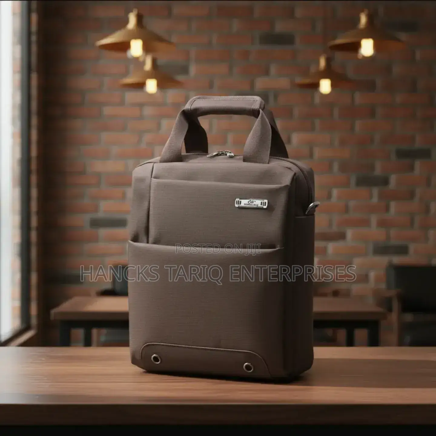 Professional Business Handbag – Sleek Durable Office Satchel