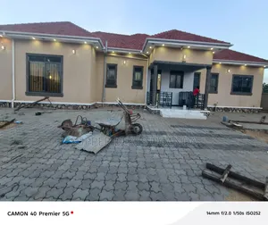 1bdrm Bungalow in Kisaasi, Nakawa for rent