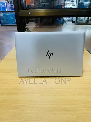 New Laptop HP EliteBook 830 G8 8GB Intel Core i5 SSD 256GB