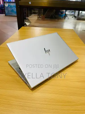 New Laptop HP EliteBook 830 G7 8GB Intel Core i5 SSD 256GB