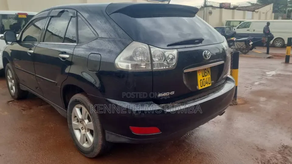 Toyota Harrier 2.4 2009 Black
