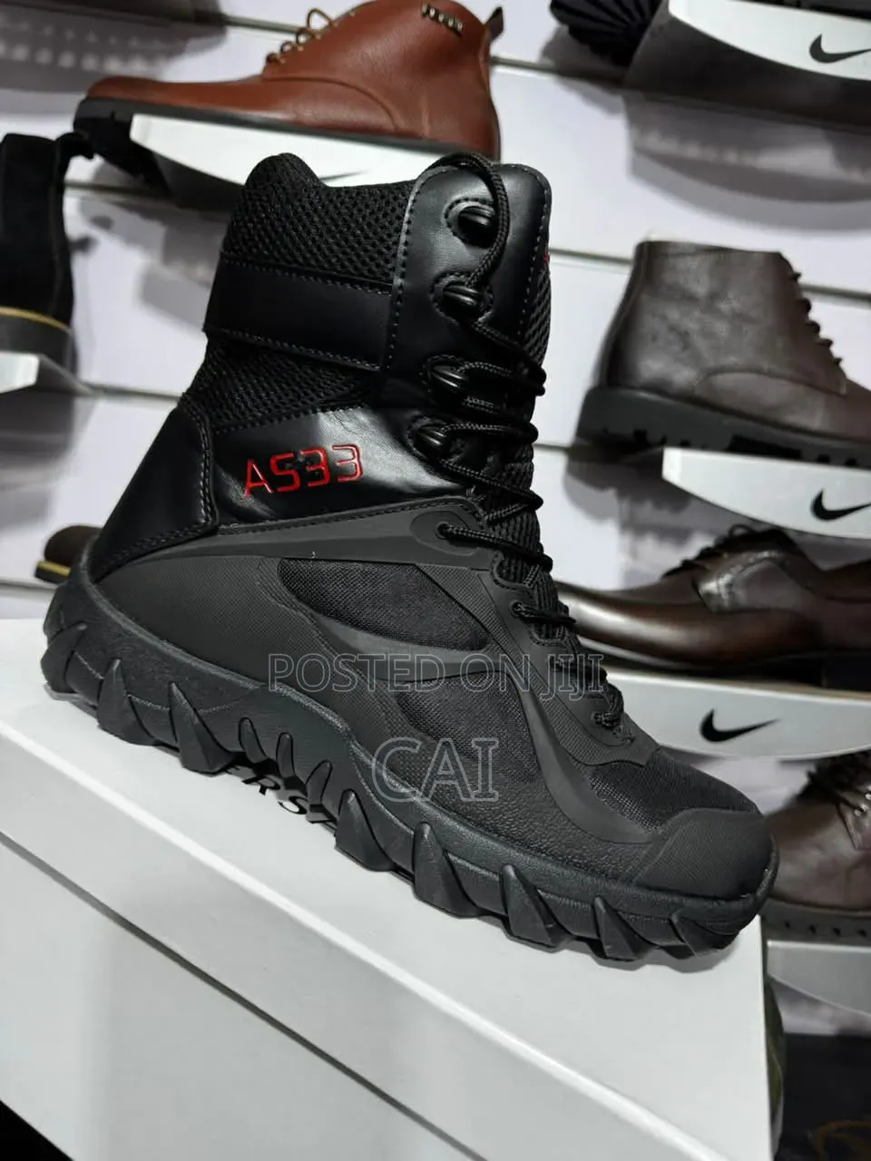 A533 Tactical Military Boots Available in Black and Desert Tan Color