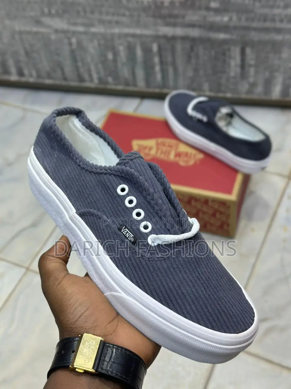 Vans Sneakers