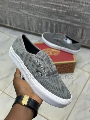 Vans Sneakers