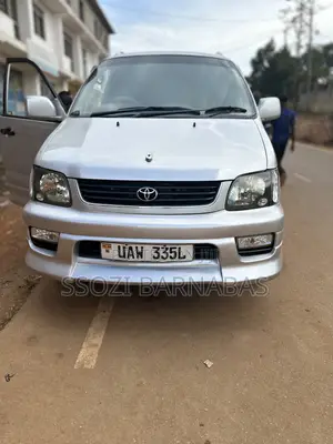 Toyota LiteAce Noah 1998
