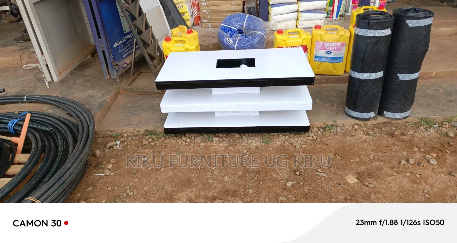 Center Table Available at Simple Amount