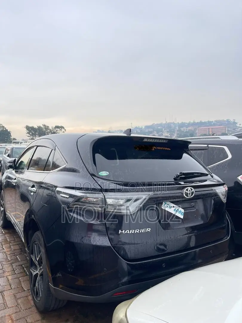 Toyota Harrier 2017 Black